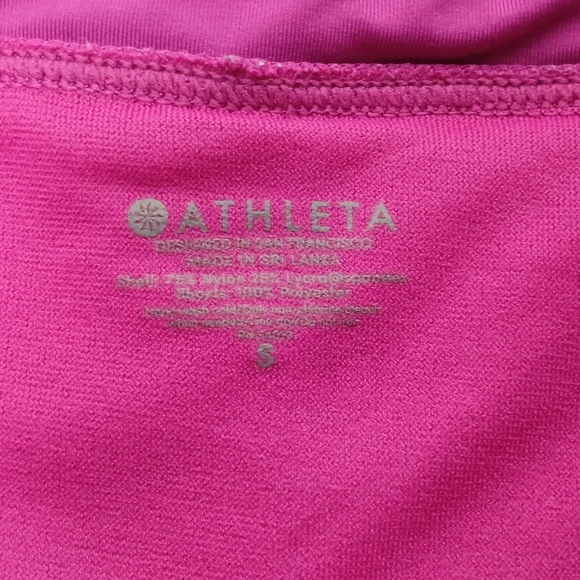 Athleta Women's Athletic Work Out Shorts. Size S - Picture 4 of 4